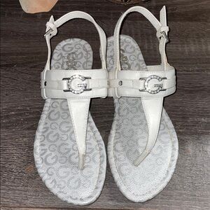 GBG :Logo Thong  Sándals  Silver / White Sz 6M